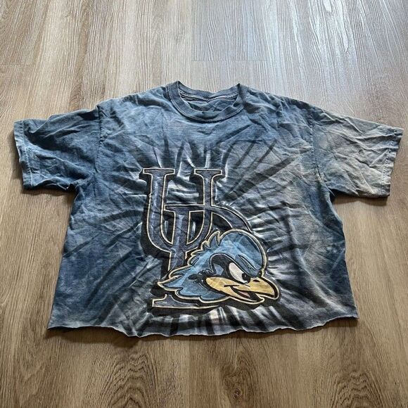 The Mountain Tops - University Of Delaware The Mountain Women’s Medium Lightweight Blue White Crop